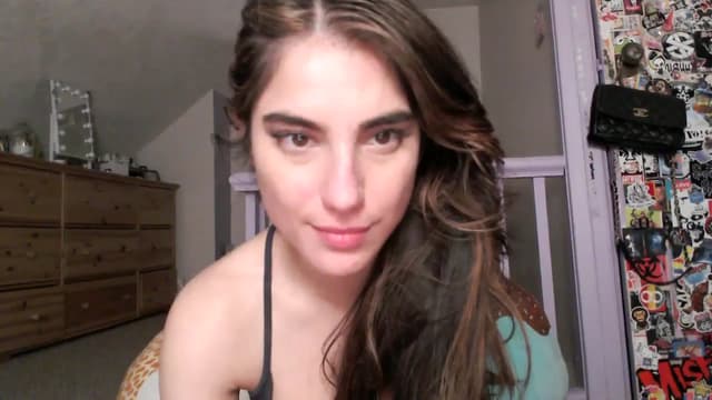Gallery image thumbnail from Becka's myfreecams stream on, 12/11/2023, 13:52 image 9 of 20