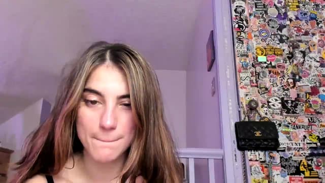 Gallery image thumbnail from Becka's myfreecams stream on, 02/13/2024, 10:42 image 18 of 20