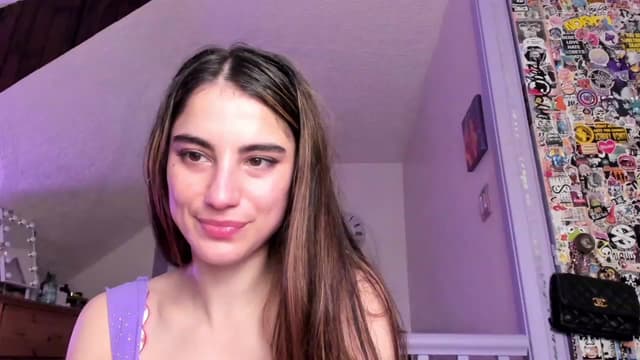 Gallery image thumbnail from Becka's myfreecams stream on, 03/09/2024, 08:41 image 11 of 20