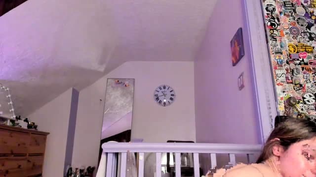 Gallery image thumbnail from Becka's myfreecams stream on, 03/13/2024, 08:57 image 4 of 20