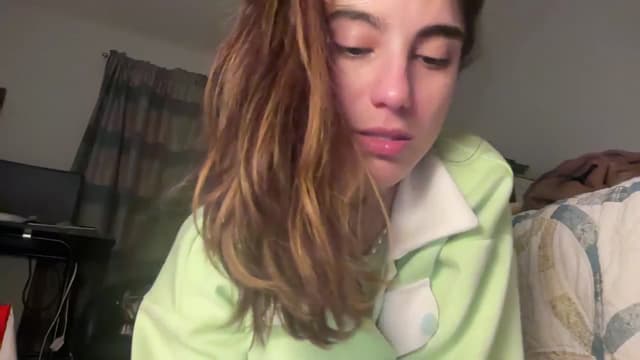 Gallery image thumbnail from Becka's myfreecams stream on, 05/14/2024, 07:54 image 19 of 20