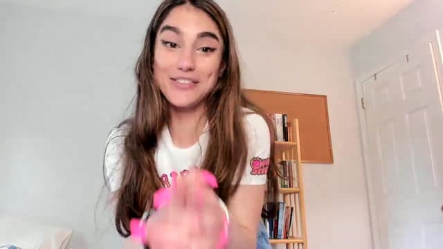 Gallery image thumbnail from Becka's myfreecams stream on, 05/27/2024, 21:46 image 5 of 20