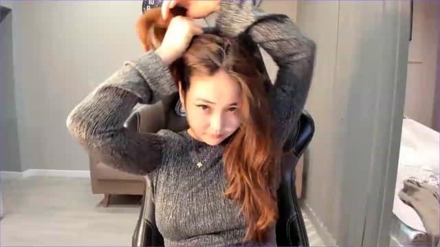 Gallery image thumbnail from Borra's myfreecams stream on, 11/24/2022, 06:44 image 9 of 20