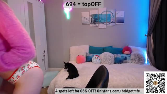 Gallery image thumbnail from Bridg's myfreecams stream on, 01/09/2023, 10:09 image 8 of 20