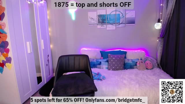 Gallery image thumbnail from Bridg's myfreecams stream on, 03/17/2023, 09:49 image 18 of 20