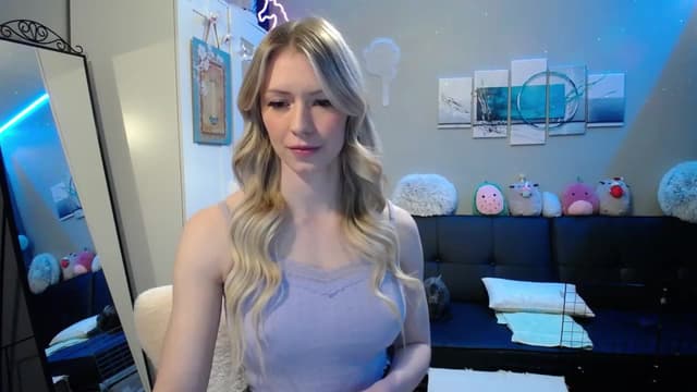 Gallery image thumbnail from Bridg's myfreecams stream on, 05/31/2023, 09:46 image 17 of 20