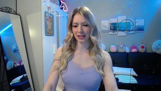Gallery image thumbnail from Bridg's myfreecams stream on, 05/31/2023, 09:46 image 5 of 20