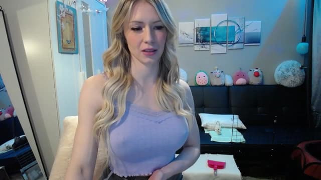 Gallery image thumbnail from Bridg's myfreecams stream on, 05/31/2023, 10:08 image 11 of 20