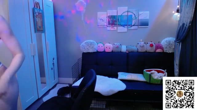 Gallery image thumbnail from Bridg's myfreecams stream on, 06/30/2023, 09:29 image 5 of 20