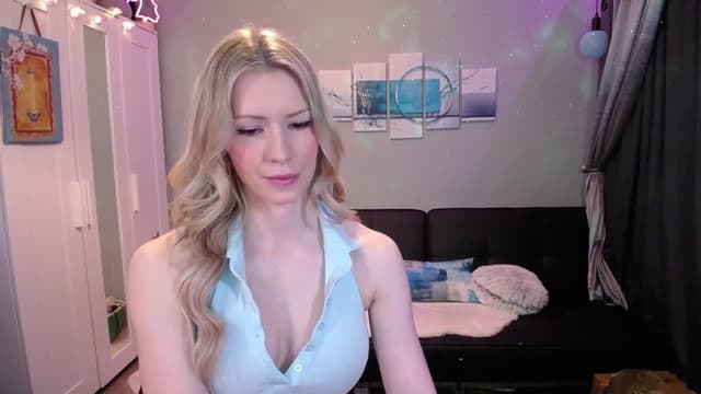 Gallery image thumbnail from Bridg's myfreecams stream on, 07/12/2023, 09:01 image 15 of 20