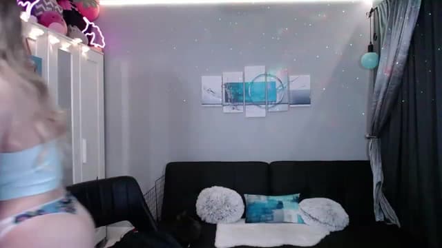 Gallery image thumbnail from Bridg's myfreecams stream on, 07/12/2023, 09:01 image 7 of 20