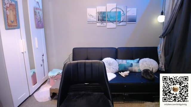 Gallery image thumbnail from Bridg's myfreecams stream on, 07/19/2023, 09:46 image 15 of 20