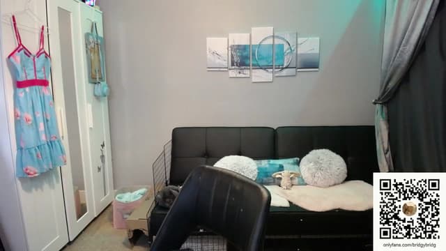 Gallery image thumbnail from Bridg's myfreecams stream on, 07/26/2023, 09:26 image 17 of 20
