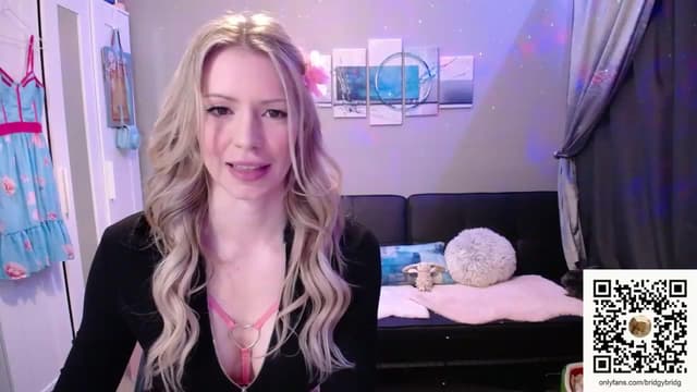 Gallery image thumbnail from Bridg's myfreecams stream on, 07/26/2023, 10:11 image 18 of 20