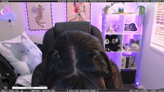 Gallery image thumbnail from Cat__'s myfreecams stream on, 09/12/2024, 05:19 image 20 of 20