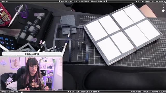 Gallery image thumbnail from Cat__'s myfreecams stream on, 09/12/2024, 05:19 image 9 of 20