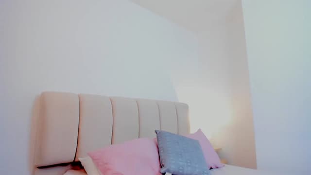 Gallery image thumbnail from Cleoo's myfreecams stream on, 07/01/2026, 19:41 image 5 of 20