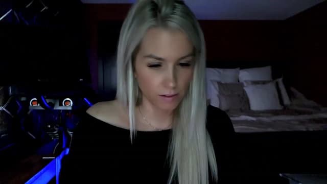 Gallery image thumbnail from Cora9's myfreecams stream on, 03/07/2023, 05:47 image 15 of 20