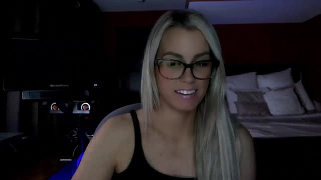 Gallery image thumbnail from Cora9's myfreecams stream on, 02/24/2026, 05:14 image 7 of 20