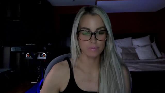 Gallery image thumbnail from Cora9's myfreecams stream on, 02/24/2026, 05:14 image 20 of 20