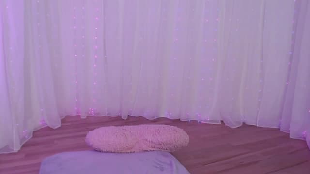 Gallery image thumbnail from Cosmo's myfreecams stream on, 04/28/2024, 05:02 image 13 of 20