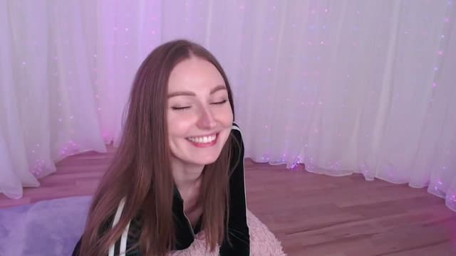 Gallery image thumbnail from Cosmo's myfreecams stream on, 06/11/2024, 03:37 image 14 of 20