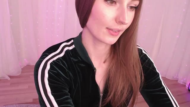 Gallery image thumbnail from Cosmo's myfreecams stream on, 10/01/2024, 06:14 image 10 of 20