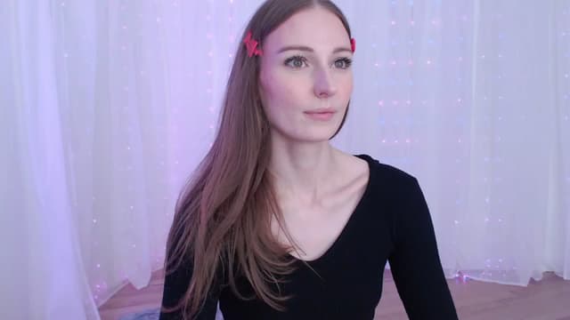 Gallery image thumbnail from Cosmo's myfreecams stream on, 11/25/2024, 22:03 image 15 of 20