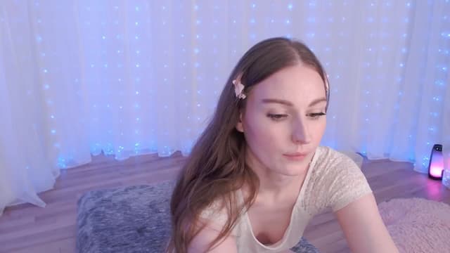Gallery image thumbnail from Cosmo's myfreecams stream on, 12/29/2024, 03:03 image 18 of 20