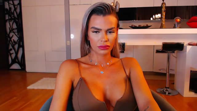 Gallery image thumbnail from D_y_y's myfreecams stream on, 12/03/2022, 05:19 image 12 of 20