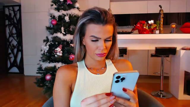 Gallery image thumbnail from D_y_y's myfreecams stream on, 12/22/2022, 03:55 image 18 of 20
