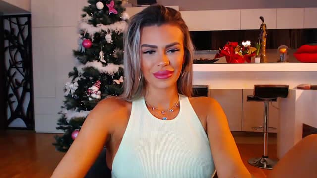 Gallery image thumbnail from D_y_y's myfreecams stream on, 12/22/2022, 03:55 image 15 of 20