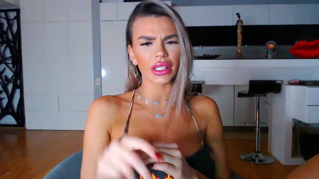 Gallery image thumbnail from D_y_y's myfreecams stream on, 01/07/2023, 04:42 image 14 of 20