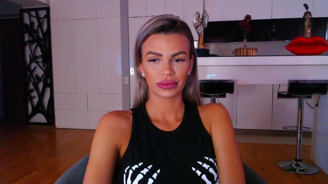 Gallery image thumbnail from D_y_y's myfreecams stream on, 04/14/2023, 04:18 image 17 of 20