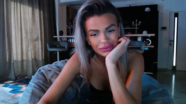 Gallery image thumbnail from D_y_y's myfreecams stream on, 04/27/2023, 04:42 image 14 of 20