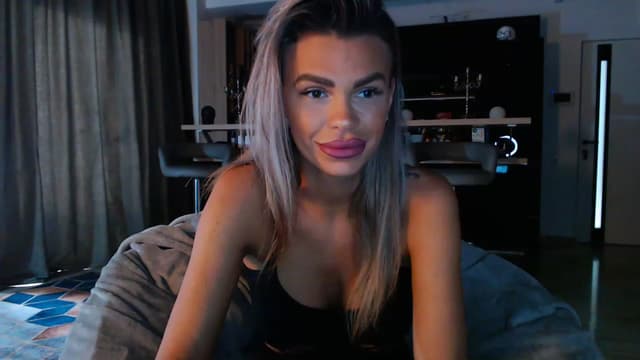 Gallery image thumbnail from D_y_y's myfreecams stream on, 04/27/2023, 04:42 image 17 of 20