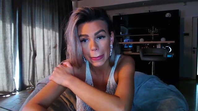 Gallery image thumbnail from D_y_y's myfreecams stream on, 05/06/2023, 05:34 image 20 of 20