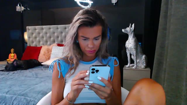 Gallery image thumbnail from D_y_y's myfreecams stream on, 07/04/2023, 03:53 image 14 of 20