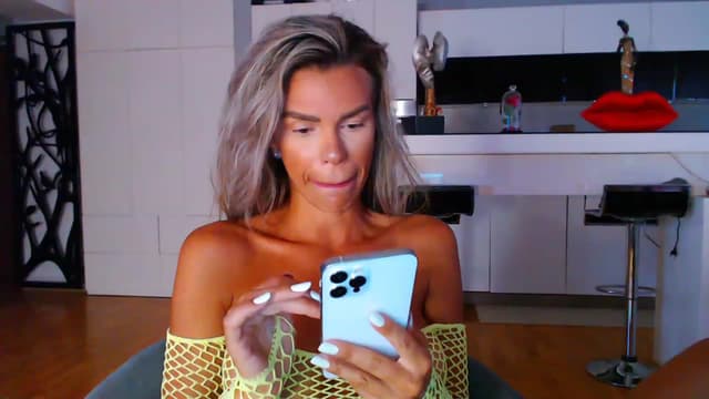 Gallery image thumbnail from D_y_y's myfreecams stream on, 07/31/2023, 04:50 image 17 of 20
