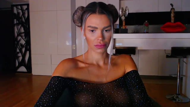 Gallery image thumbnail from D_y_y's myfreecams stream on, 09/18/2023, 03:43 image 10 of 20