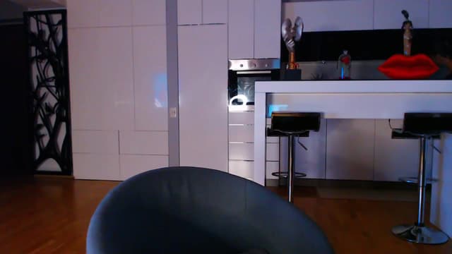 Gallery image thumbnail from D_y_y's myfreecams stream on, 09/18/2023, 03:43 image 6 of 20