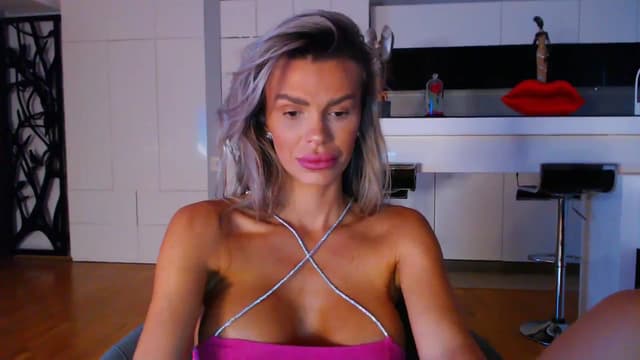 Gallery image thumbnail from D_y_y's myfreecams stream on, 10/02/2023, 05:49 image 10 of 20