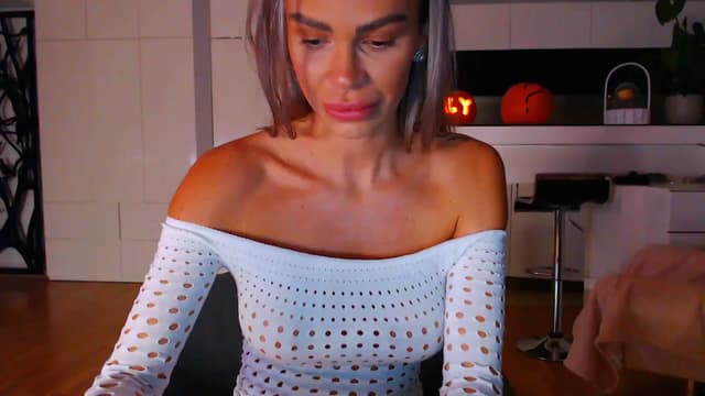Gallery image thumbnail from D_y_y's myfreecams stream on, 10/26/2023, 04:40 image 14 of 20