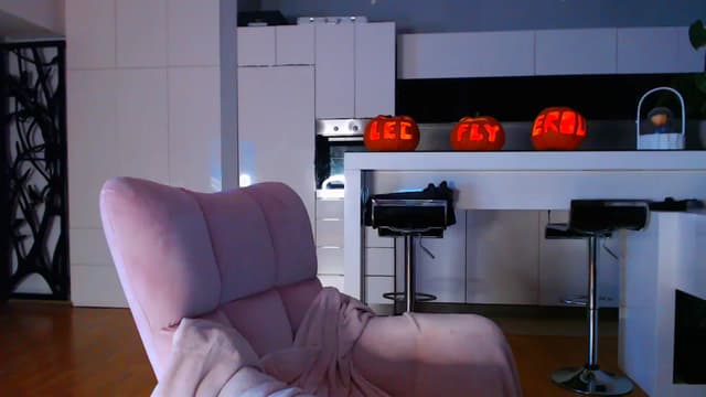 Gallery image thumbnail from D_y_y's myfreecams stream on, 10/27/2023, 05:40 image 1 of 20