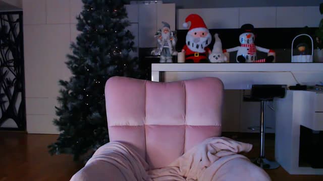 Gallery image thumbnail from D_y_y's myfreecams stream on, 12/09/2023, 04:55 image 2 of 20