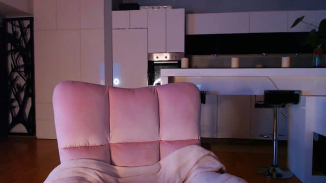 Gallery image thumbnail from D_y_y's myfreecams stream on, 02/07/2024, 05:47 image 10 of 20