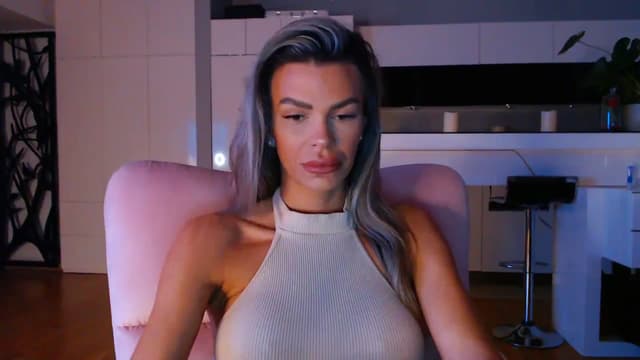 Gallery image thumbnail from D_y_y's myfreecams stream on, 02/07/2024, 05:47 image 11 of 20