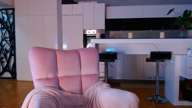 Gallery image thumbnail from D_y_y's myfreecams stream on, 02/10/2024, 05:52 image 19 of 20