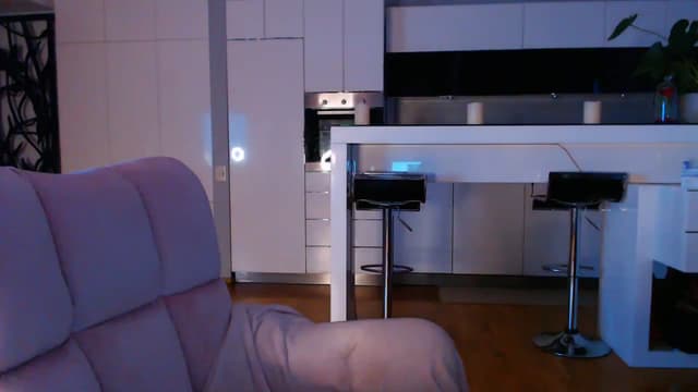 Gallery image thumbnail from D_y_y's myfreecams stream on, 02/12/2024, 05:57 image 13 of 20