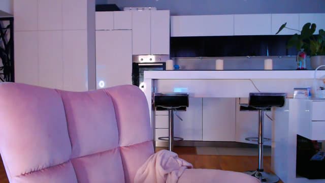 Gallery image thumbnail from D_y_y's myfreecams stream on, 02/22/2024, 06:51 image 6 of 20